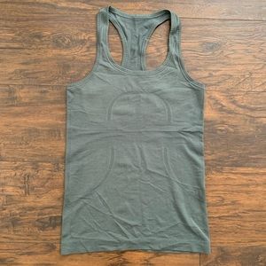 Lululemon Swiftly Tank Frosted Pine